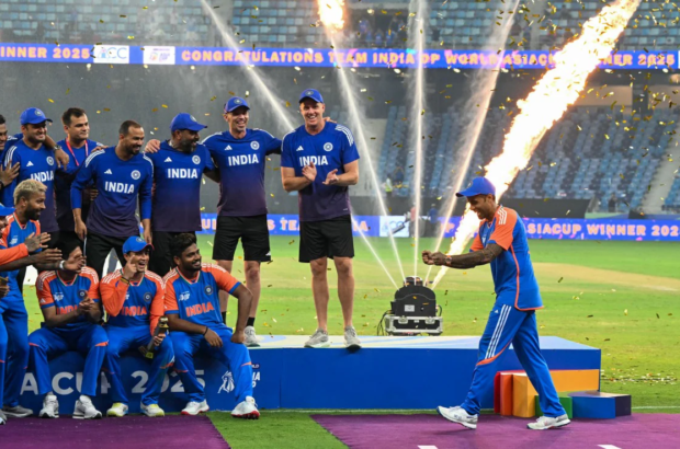 INDIA WIN ASIA CUP TROPHY
